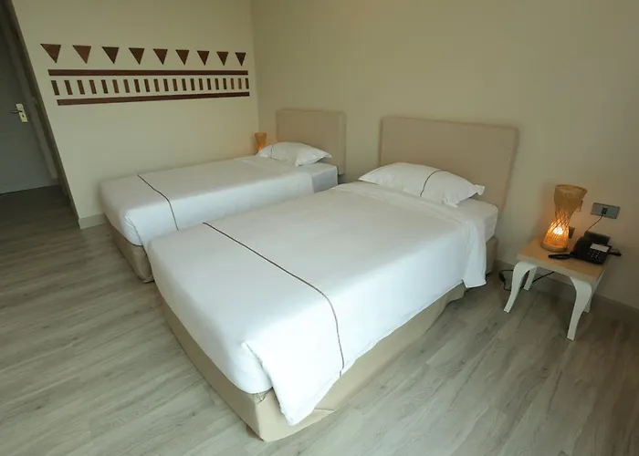 Navela & Convention โรงแรม
