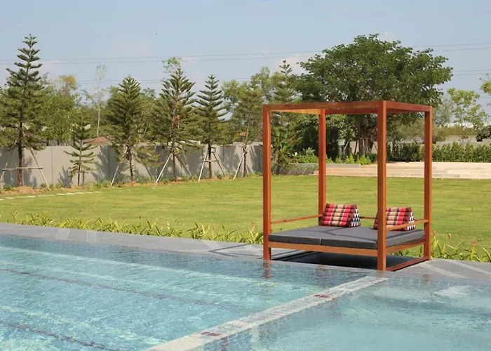 Navela & Convention โรงแรม Ratchaburi