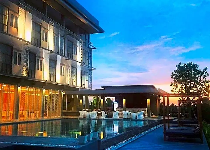 โรงแรม Navela & Convention Ratchaburi